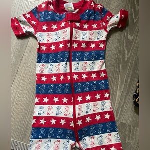 Snoopy peanuts Hanna Andersson red white and blue shortie pajamas size 3T /90